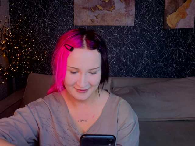 Ekimmj-age live cam on BongaCams
