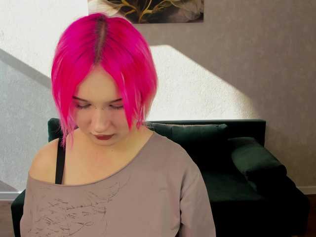 Ekimmj-age live cam on BongaCams