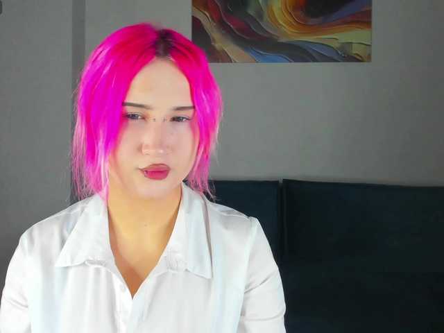 Ekimmj-age live cam on BongaCams