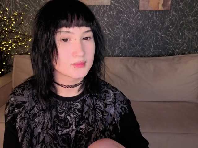 Ekimmj-age live cam on BongaCams