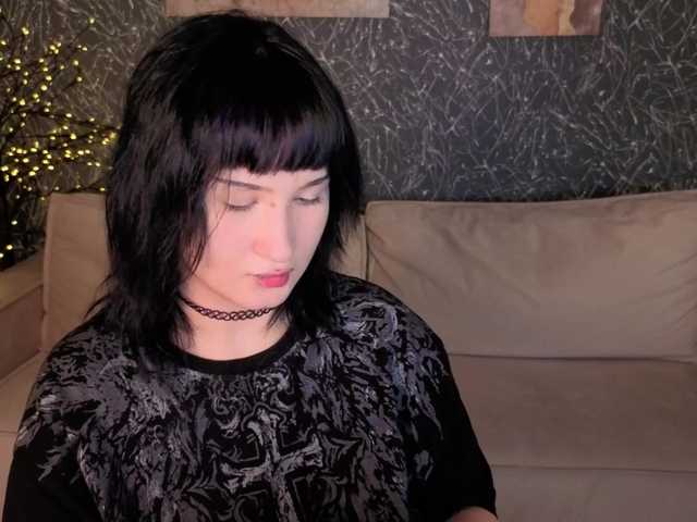 Ekimmj-age live cam on BongaCams