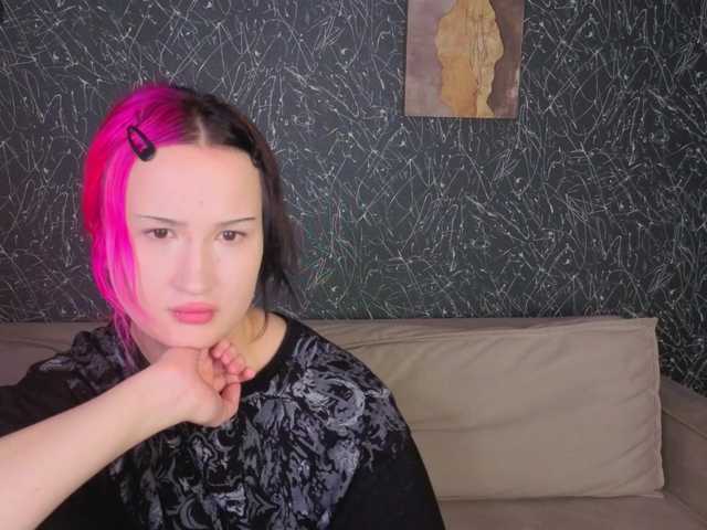 Ekimmj-age live cam on BongaCams