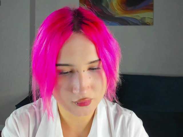 Ekimmj-age live cam on BongaCams
