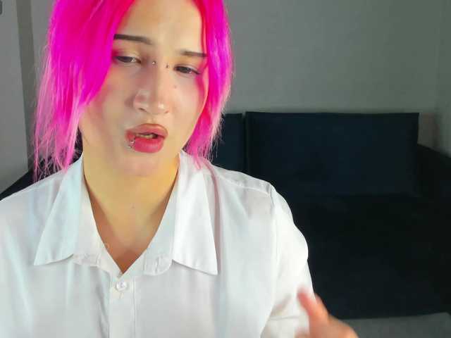 Ekimmj-age live cam on BongaCams