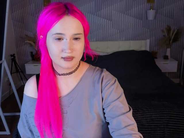 Ekimmj-age live cam on BongaCams