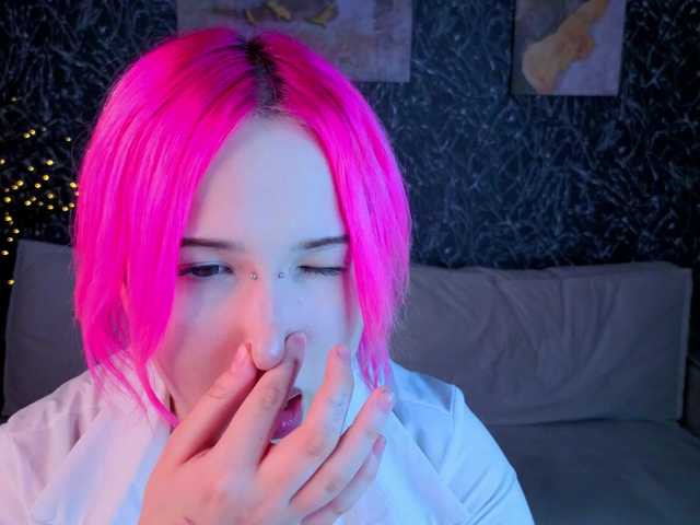 Ekimmj-age live cam on BongaCams