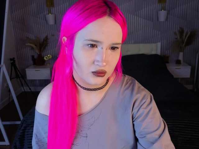 Ekimmj-age live cam on BongaCams
