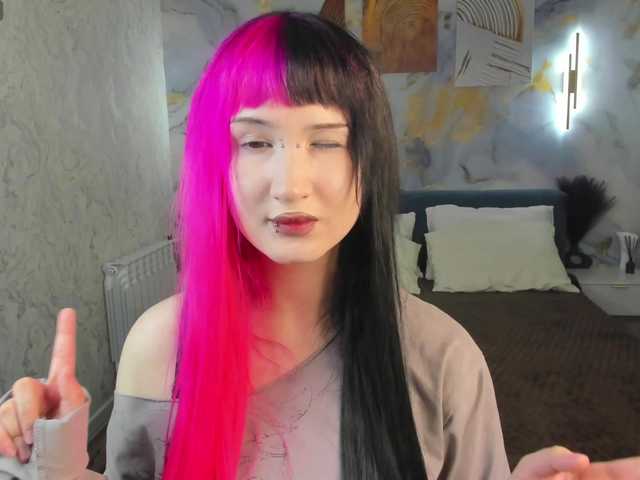 Ekimmj-age live cam on BongaCams
