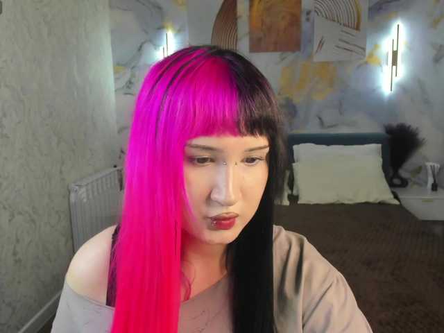 Ekimmj-age live cam