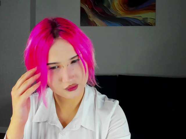 Ekimmj-age live cam on BongaCams