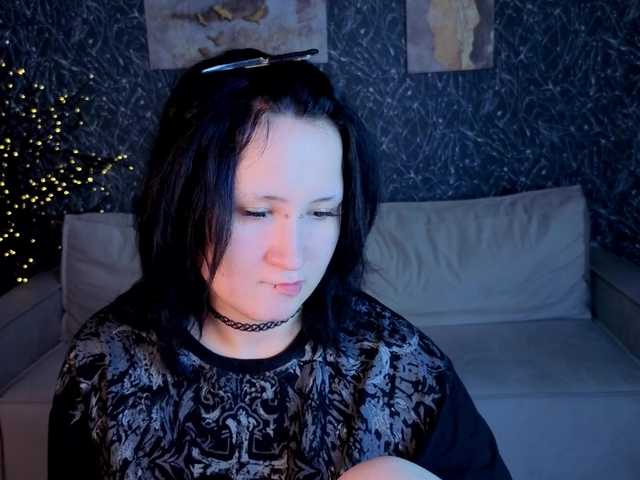 Ekimmj-age live cam on BongaCams