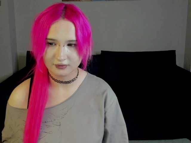 Ekimmj-age live cam on BongaCams