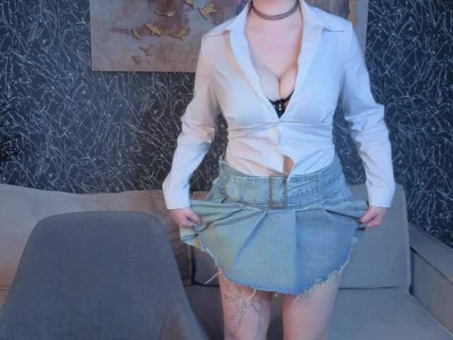 Ekimmj-age live cam on BongaCams