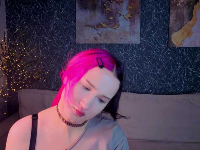 Ekimmj-age live cam on BongaCams