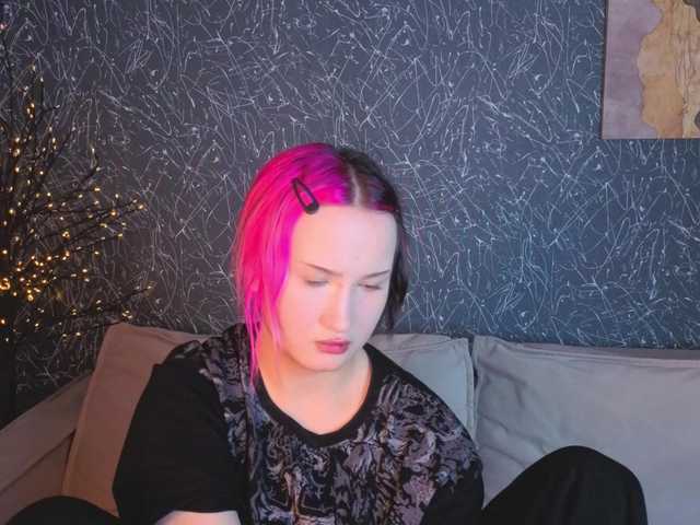 Ekimmj-age live cam on BongaCams