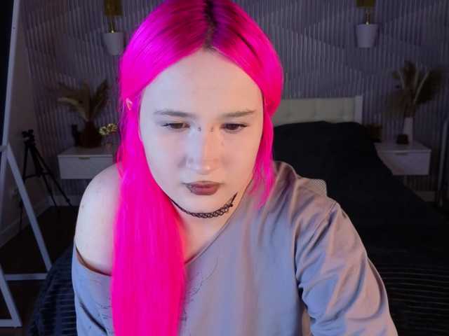 Ekimmj-age live cam on BongaCams