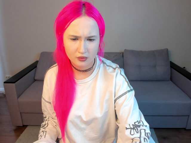 Ekimmj-age live cam on BongaCams