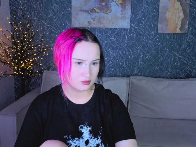 Ekimmj-age live cam on BongaCams