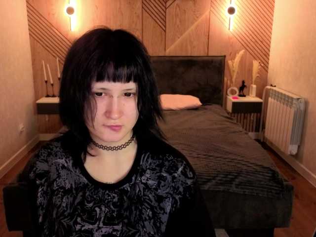 Ekimmj-age live cam on BongaCams