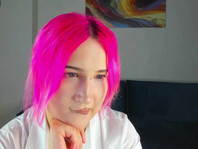 Ekimmj-age live cam on BongaCams