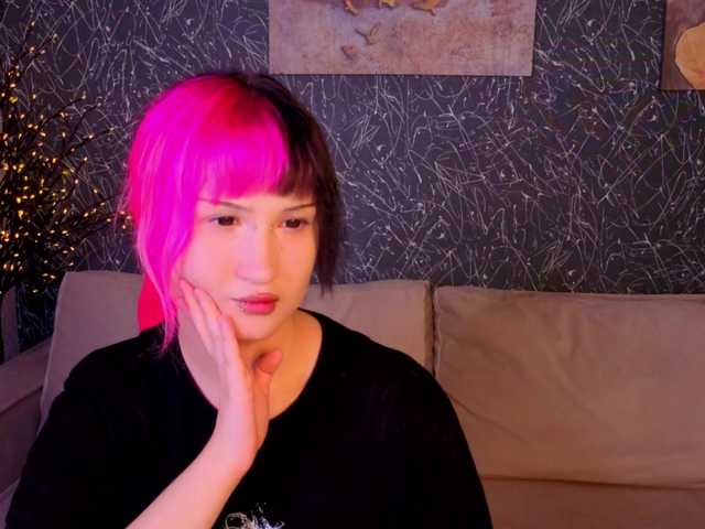 Ekimmj-age live cam on BongaCams