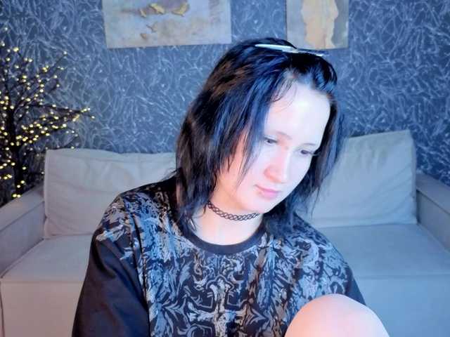 Ekimmj-age live cam on BongaCams