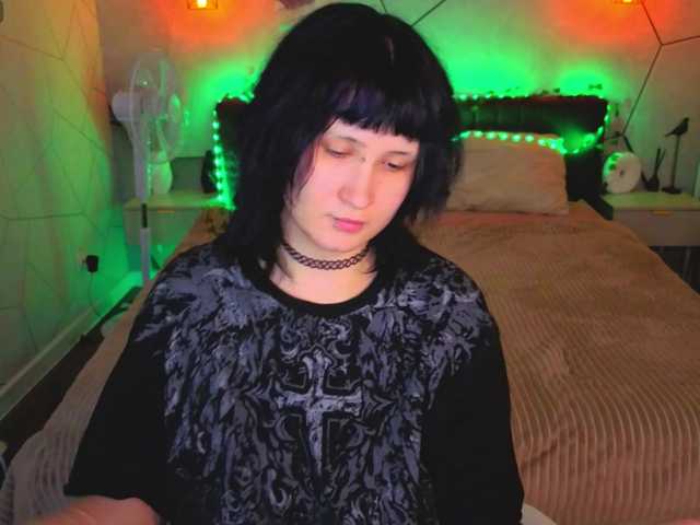 Ekimmj-age live cam on BongaCams