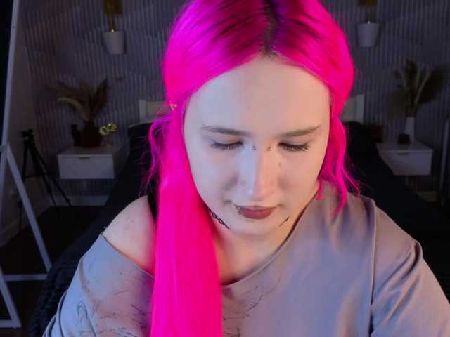 Ekimmj-age live cam on BongaCams