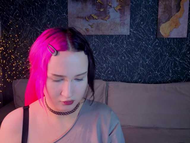 Ekimmj-age live cam on BongaCams