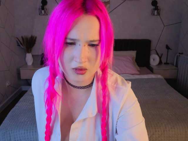 Ekimmj-age live cam on BongaCams
