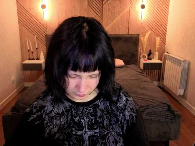 Ekimmj-age live cam on BongaCams