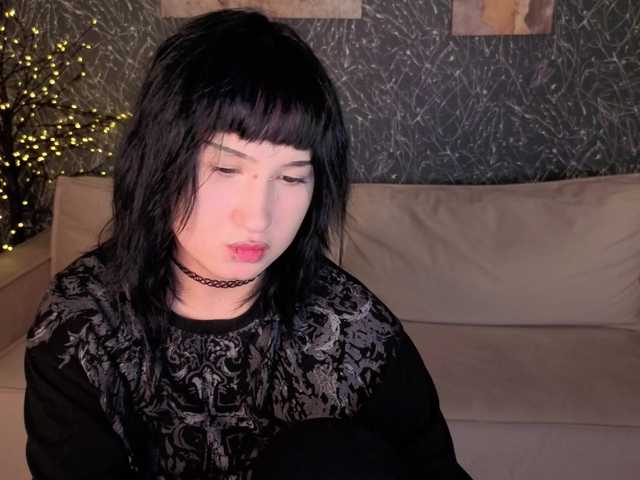 Ekimmj-age live cam on BongaCams