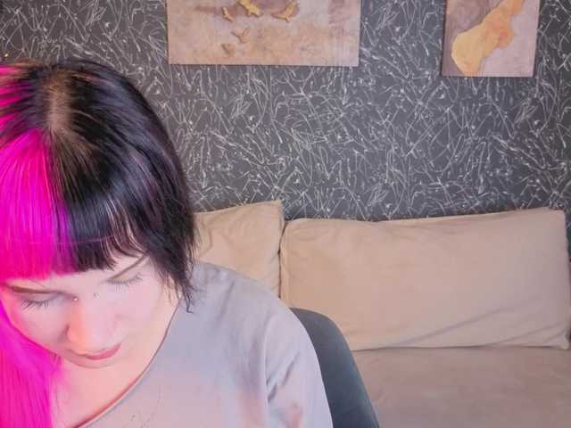 Ekimmj-age live cam on BongaCams