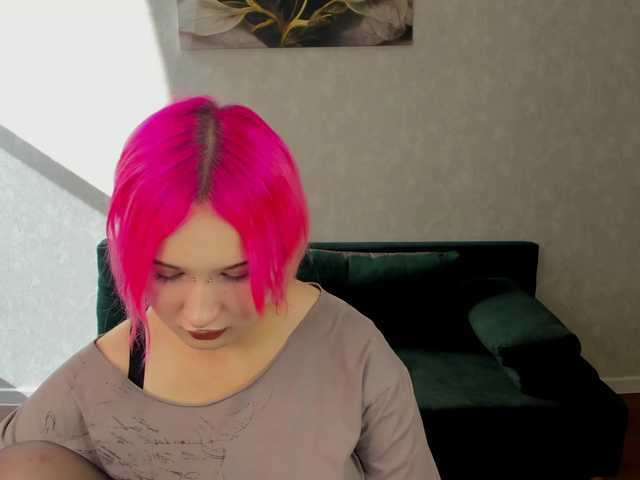 Ekimmj-age live cam on BongaCams