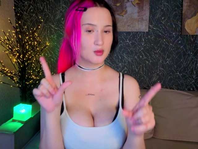 Ekimmj-age live cam on BongaCams