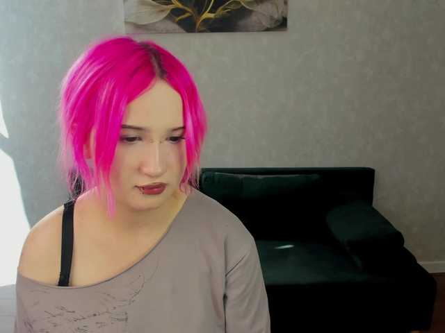 Ekimmj-age live cam on BongaCams