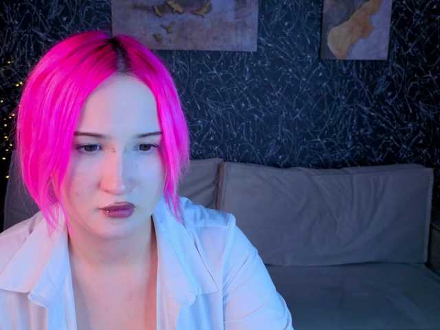 Ekimmj-age live cam on BongaCams