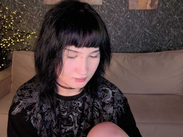 Ekimmj-age live cam on BongaCams