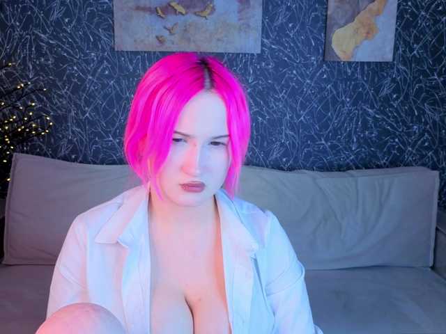 Ekimmj-age live cam on BongaCams