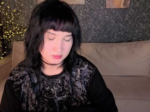Ekimmj-age live cam on BongaCams