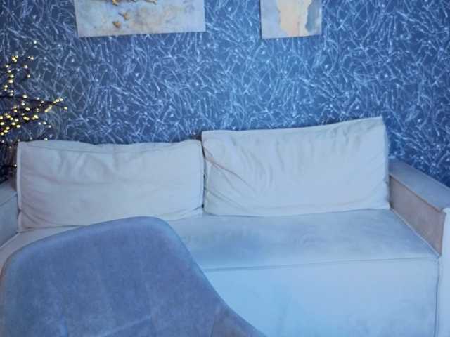 Ekimmj-age live cam on BongaCams