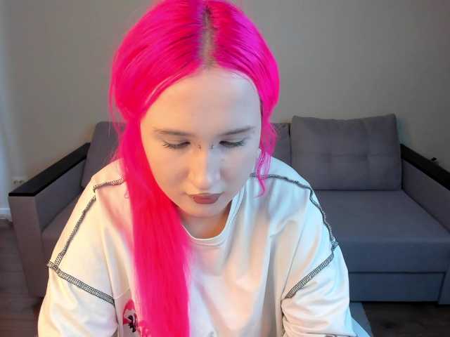 Ekimmj-age live cam on BongaCams
