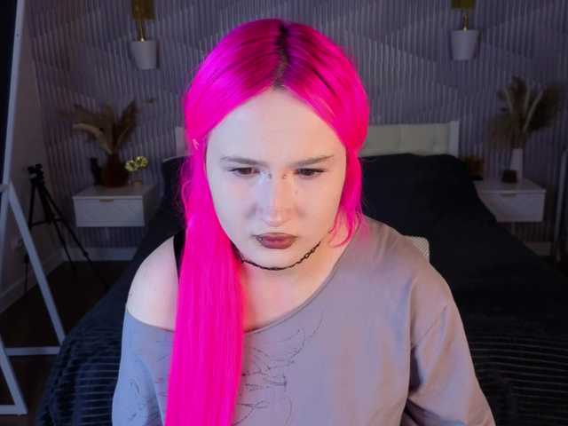 Ekimmj-age live cam on BongaCams