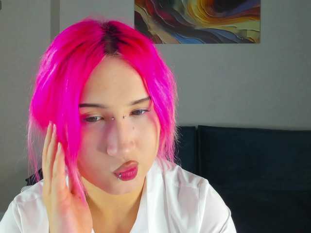 Ekimmj-age live cam on BongaCams
