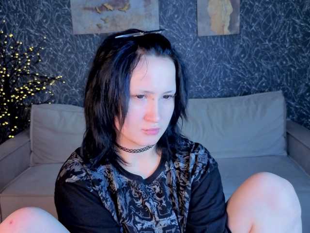 Ekimmj-age live cam on BongaCams