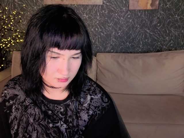 Ekimmj-age live cam on BongaCams