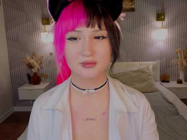Ekimmj-age live cam on BongaCams