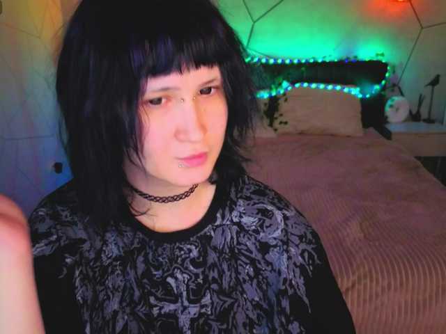 Ekimmj-age live cam on BongaCams