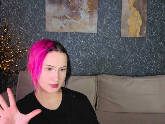 Ekimmj-age live cam on BongaCams