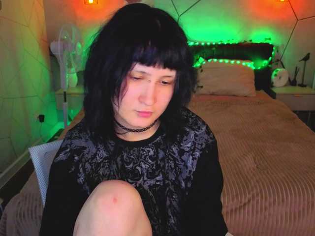 Ekimmj-age live cam on BongaCams